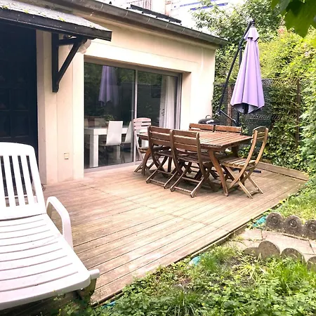 Prázdninový dům Maison Avec Vue Sur Paris Et La Tour Eiffel